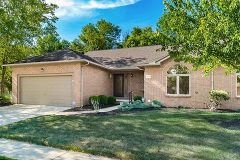 4738 Cypress Grove Dr, Groveport, OH 43125