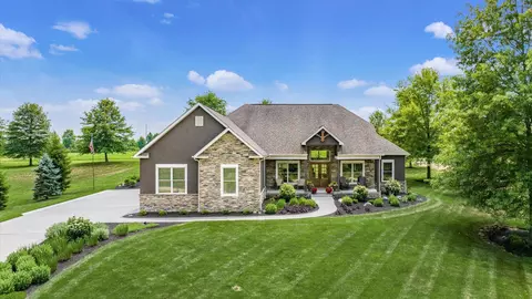 5925 Palmer Rd, Millersport, OH 43046