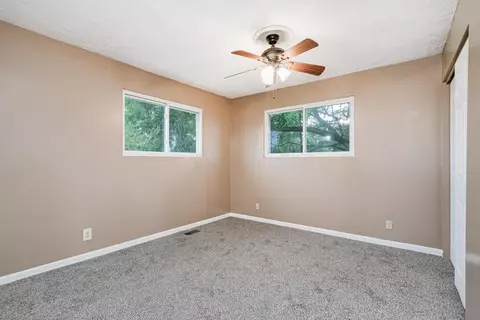 4441 S Pitchin Rd, Springfield, OH 45502 photo 7