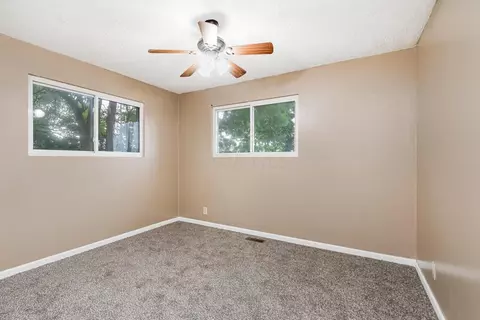 4441 S Pitchin Rd, Springfield, OH 45502 photo 11