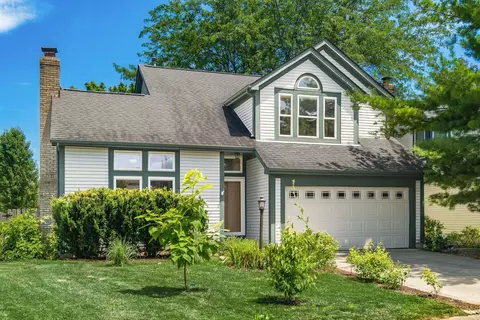 1118 Welwyn Dr, Westerville, OH 43081