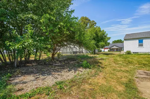 250 Nicholas Dr, Circleville, OH 43113 photo 33