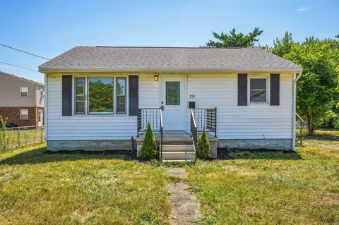 250 Nicholas Dr, Circleville, OH 43113