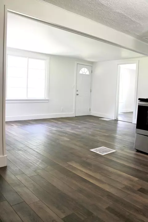 Living - 725 Park St, Willard, OH 44890 photo 1 of 1