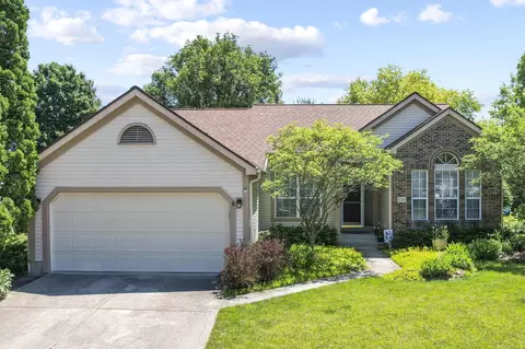 8760 Renfrew St, Powell, OH 43065