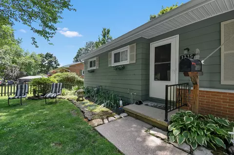 1335 Graf St, Lancaster, OH 43130
