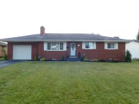 925 Salisbury Rd, Columbus, OH 43204
