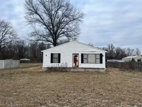 2820 Drake Rd, Columbus, OH 43219