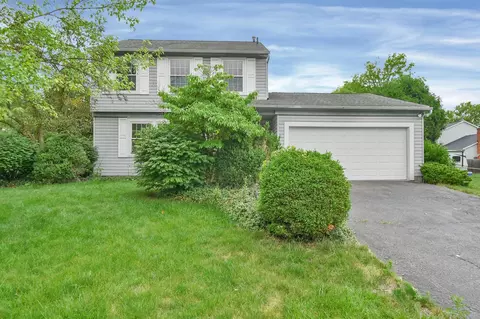 2575 Trailwind St, Grove City, OH 43123
