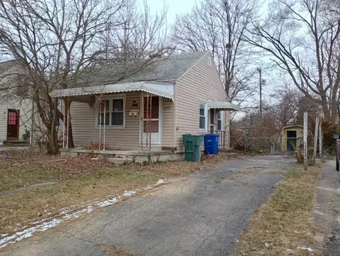 2228 Suncrest Dr, Columbus, OH 43223