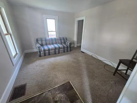 8093 Fox Rd, Cambridge, OH 43725