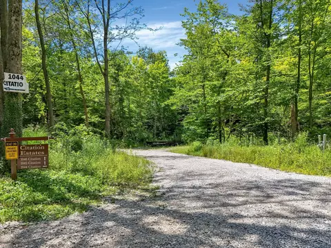 1040 Citation Dr SW, Pataskala, OH 43062