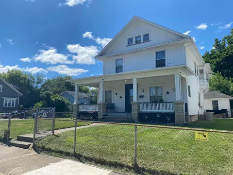 Exterior - 521 E Madison Ave, Springfield, OH 45503 photo 1 of 4