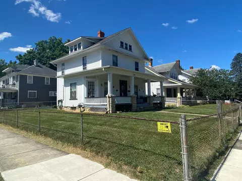 Exterior - 521 E Madison Ave, Springfield, OH 45503 photo 2 of 4