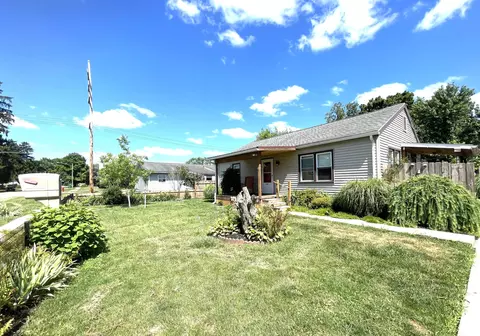 707 W Sugar St, Mount Vernon, OH 43050