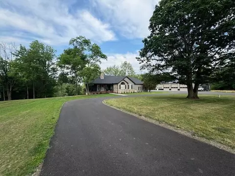 1145 Flakes Ford Rd SE, Washington Court House, OH 43160