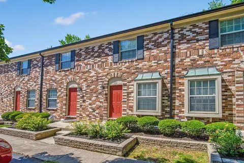 2611 Scioto View Ln #M, Columbus, OH 43221