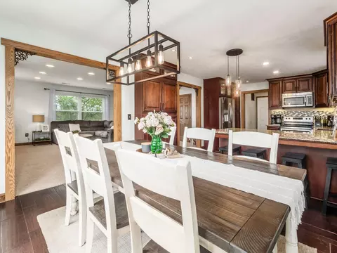 Dining - 6112 Nasby Dr, Galloway, OH 43119 photo 2 of 3