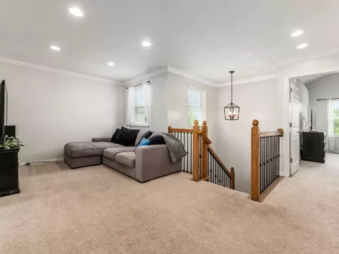 Living - 6112 Nasby Dr, Galloway, OH 43119 photo 3 of 3