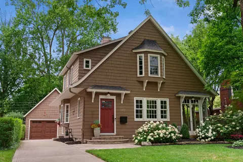 1907 N Devon Rd, Columbus, OH 43212