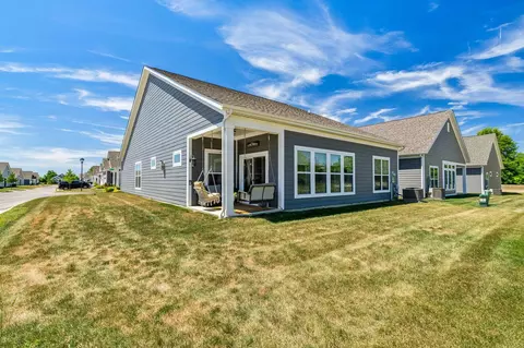 12675 Sutton St, Pickerington, OH 43147 photo 4