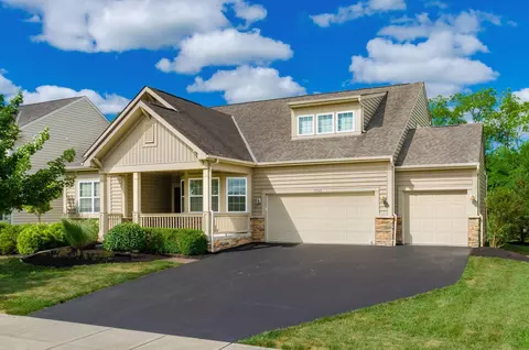 1545 Fairway Dr, Grove City, OH 43123