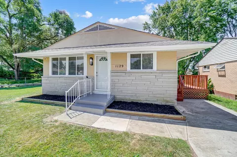 1129 Lawrence Dr, Columbus, OH 43207