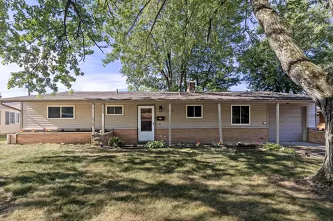 367 S Rocky Fork Dr, Gahanna, OH 43230