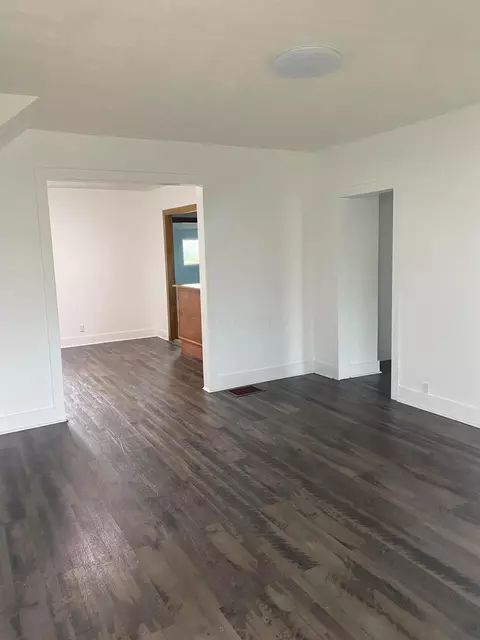 579 Maple Ave, Newark, OH 43055 photo 9