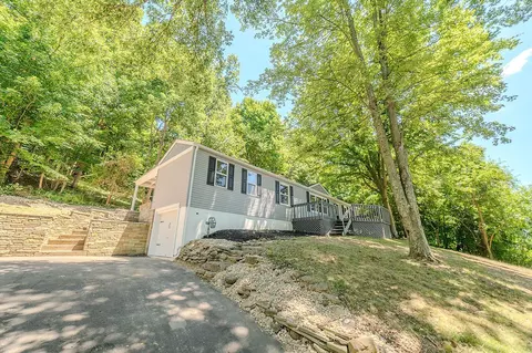 1370 N High St, Lancaster, OH 43130