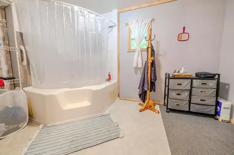 Bath - 8 Spring St, Glouster, OH 45732 photo 3 of 4