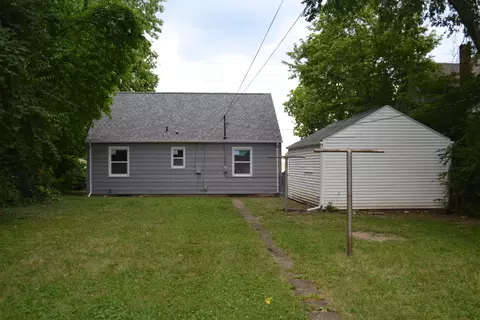 Exterior - 1031 W Jefferson St, Springfield, OH 45506 photo 8 of 8