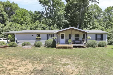 4480 Pine Grove Rd SW, Amanda, OH 43102