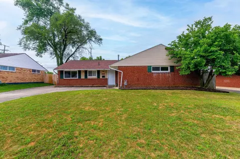 6367 Brauning Dr, Reynoldsburg, OH 43068