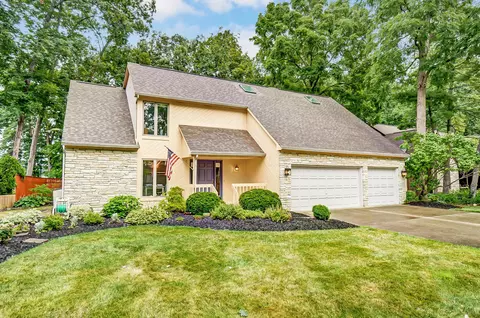 1136 Oakwood Ln, Westerville, OH 43081