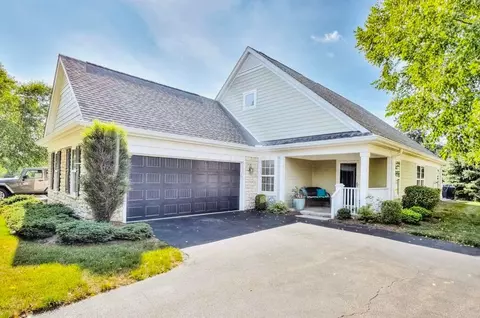 204 Tamarack Dr, Mount Vernon, OH 43050