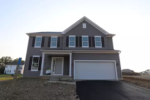 6430 White Star Dr, Powell, OH 43065