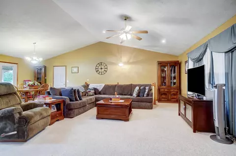 Living - 429 Reeder Rd, Blanchester, OH 45107 photo 2 of 2