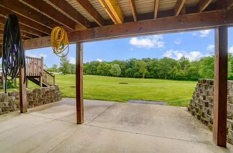 Exterior - 429 Reeder Rd, Blanchester, OH 45107 photo 15 of 16