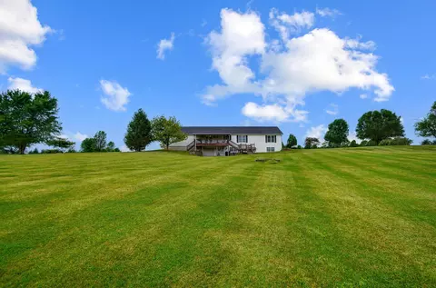 Exterior - 429 Reeder Rd, Blanchester, OH 45107 photo 13 of 16
