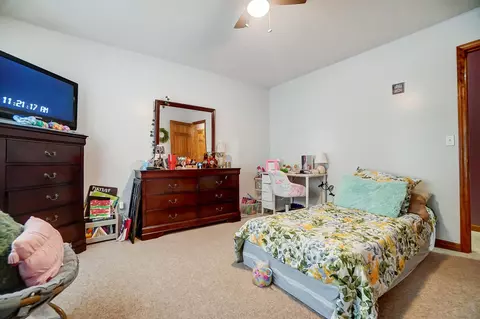 Bedroom - 429 Reeder Rd, Blanchester, OH 45107 photo 5 of 5