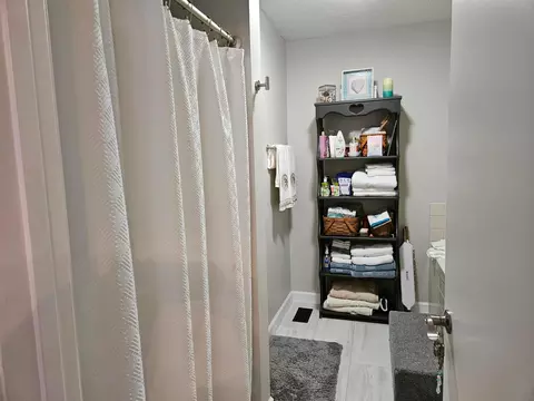1668 Fox Ridge Dr, Springfield, OH 45503 photo 6