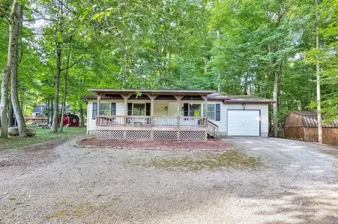 413 Floralwood Dr, Howard, OH 43028