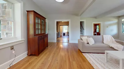 Entry Way - 2409 Eckert Rd, Mansfield, OH 44904 photo 2 of 2