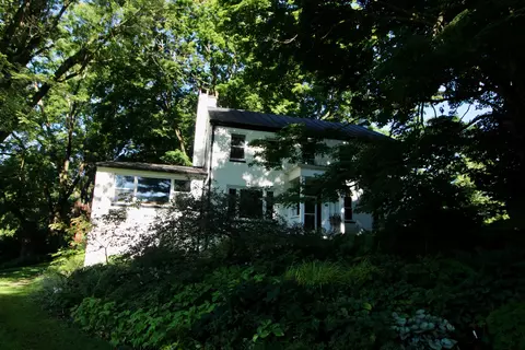 Exterior - 2409 Eckert Rd, Mansfield, OH 44904 photo 2 of 15