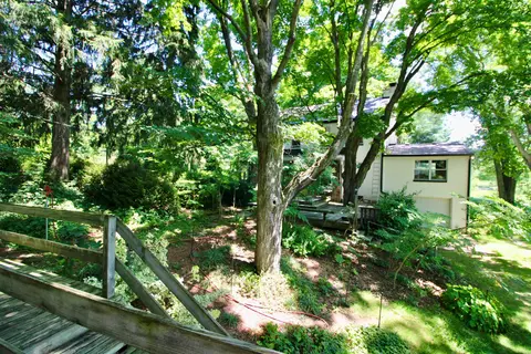 Exterior - 2409 Eckert Rd, Mansfield, OH 44904 photo 14 of 15