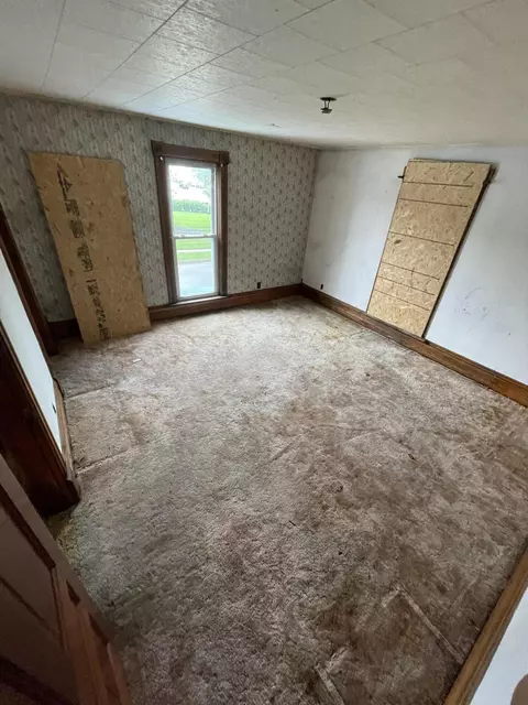 Bedroom - 120 E Ohio St, Kenton, OH 43326 photo 1 of 4