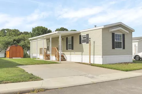 12 Winter Pine Dr, Delaware, OH 43015 photo 2