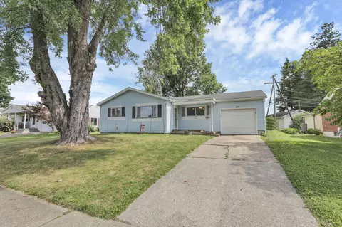 426 Jackson Blvd, Newark, OH 43055