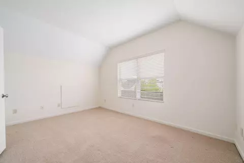 5589 Lantos Rd, Dublin, OH 43016 photo 21